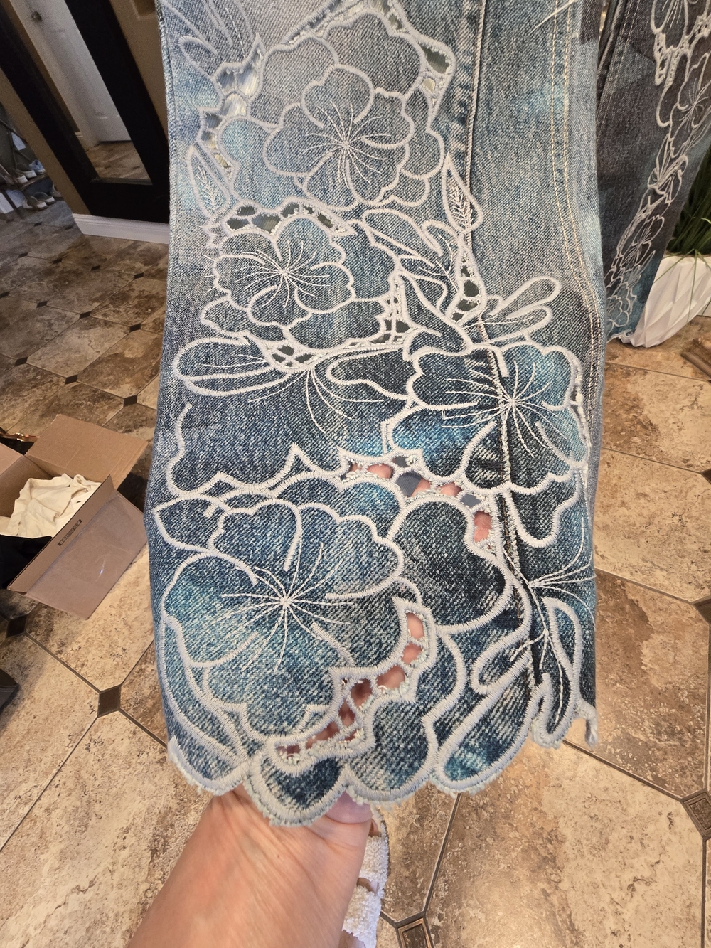 We The Free Floral West Coast Illusions Print Jeans - Picture 3 of 8